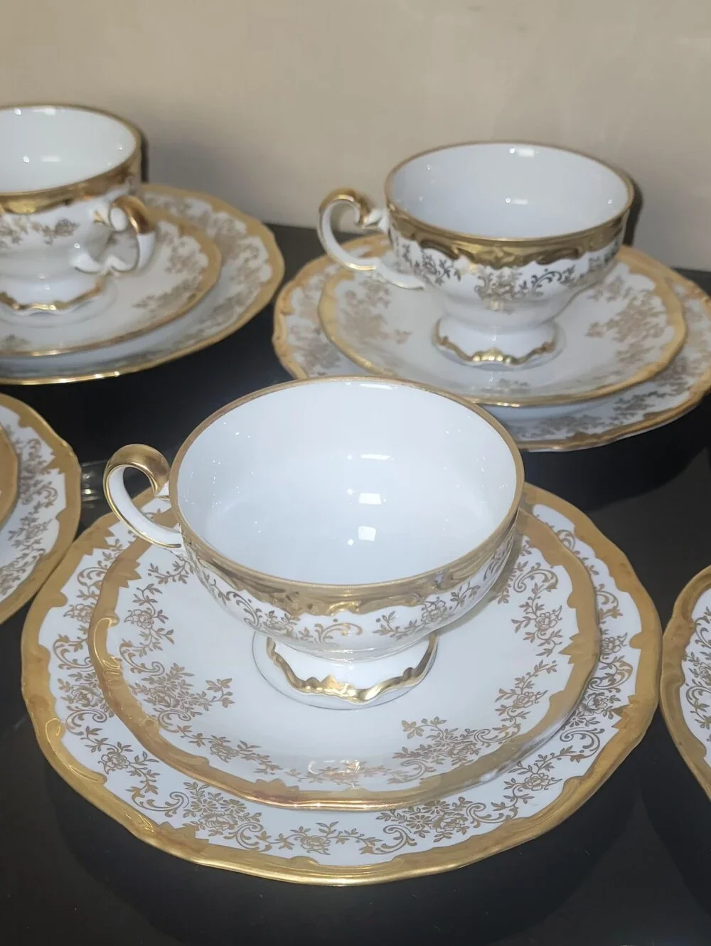 VINTAGE WEIMAR White and Gold Porcelain Teacup and Saucer Set 20 PIECES